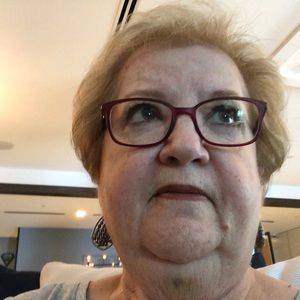 Meet your Posher, Eileen